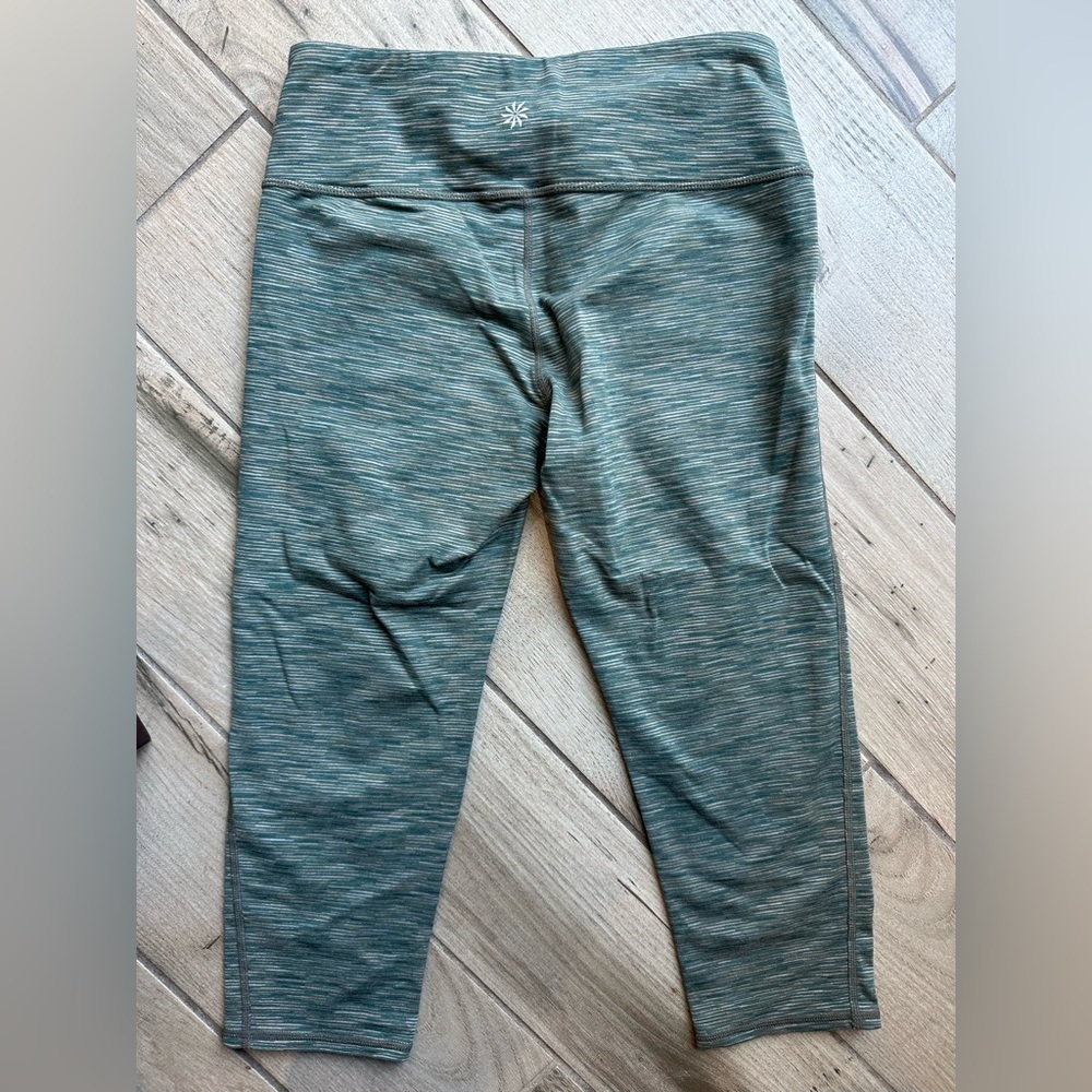 Athleta Women's Blue-Green Leggings- Like new!!! - Picture 2 of 3